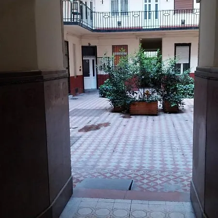 Yellow Blue شقة *